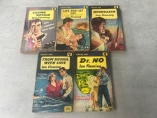 RARE Set of James Bond x5