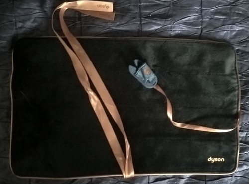 Dyson pouch travel case - dyson,
