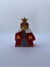  Loose LEGO Queen minifigure from blind bag series 15