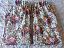 TRADITIONAL CHINTZ FLORAL MTM