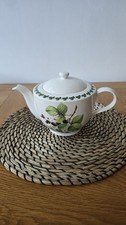 Portmeirion Pomona Wild Blackberry 2 Pint Lidded Teapot 6.5" Tall - Made In UK