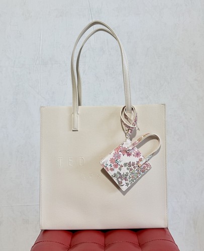 Nwt ted baker london - ted,