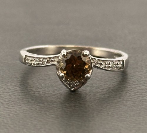 9ct white gold sphene titanite - 9ct,