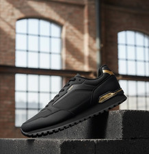 Boss by Hugo Boss Parkour