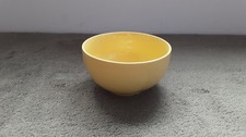 VINTAGE JOHNSON BROTHERS EARTHENWARE PALE YELLOW POSSIBLY SUNBURST BOWL