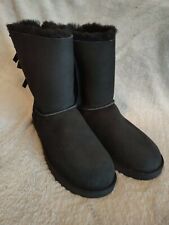 UGG Short Bailey Bow Black