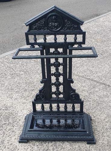 Antique victorian cast iron - cast,