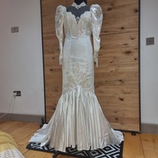 Vintage 1980s Benjamin Roberts