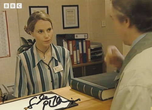 Sally phillips hand signed 7x5 - phillips,