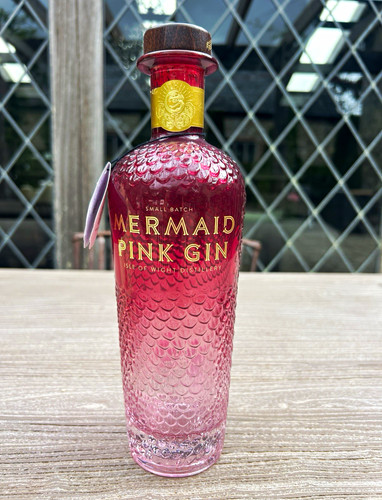 Mermaid pink gin isle wight - pink, of