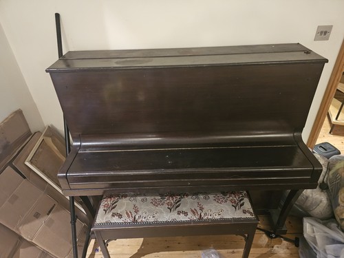 Yamaha piano organ - piano, with