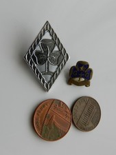 TWO VINTAGE BADGES, GIRL GUIDES,  BLUE ENAMEL TREFOIL BADGE & 1 OTHER