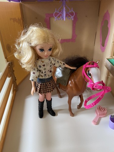Horse riding club - club, stable