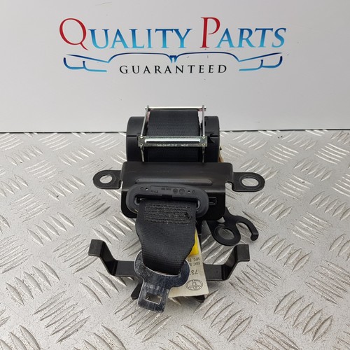 Toyota verso seat belt rear - toyota,