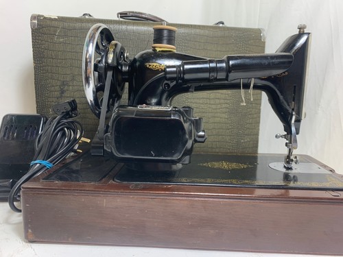 Superb 1936 singer - 1936, sewing
