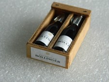 (F30) 1/12th DOLLS HOUSE HANDMADE WOODEN CHAMPAGNE BOX WITH 2 X BOTTLES (EMPTY)