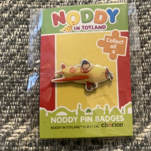 Noddy pin badge - noddy,