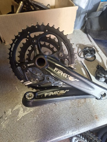 Truvativ crank set - crank,