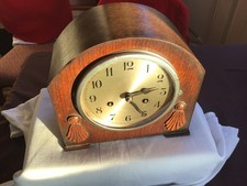 Vintage Wooden Mantle Clock Chimes With Pendulum and Key