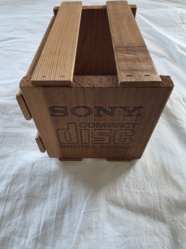 Sony compact disc - compact, wood