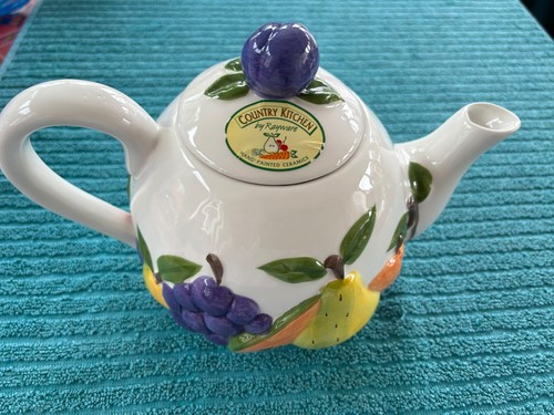 Rayware country kitchen - 1,