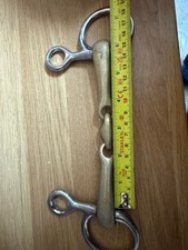 Neue  Schule Baucher  bit 