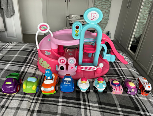 Whizzy world toy - world, garage
