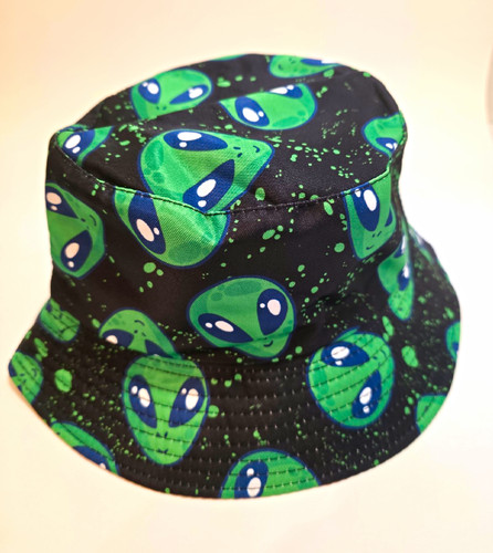 Reversible black green alien - black/green,