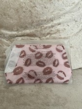 BNWOT Avon Lips Cosmetics Bag