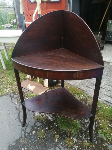 Antique corner washstand - corner,