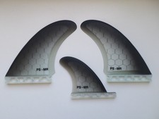 MR TWIN FIN + trailer HEXCOMB CORE surfboard fibreglass (set x 3)