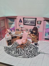 LOL Surprise Doll Furniture Classroom Teachers Pet School Desk