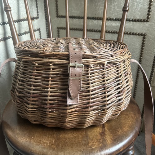 Vintage basket wicker weave - vintage,