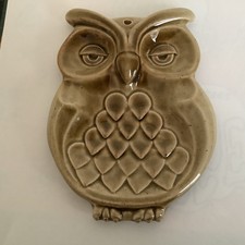 Vintage Sleepy Owl Ceramic Wall Hanging 6x4.5ins