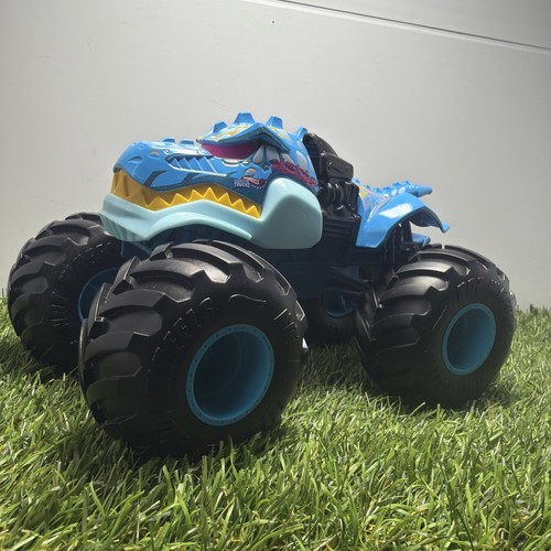 Hot wheels monster - monster, trucks