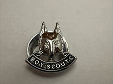 Vintage Boy Scouts Wolf Fox Head Lapel Buttonhole Chrome Badge Used Condition