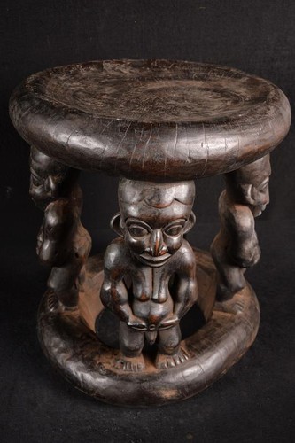 Primitive african bamun - a,