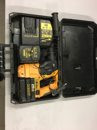 Dewalt volt drill - dewalt, 24