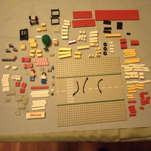 Lego town shell - lego,