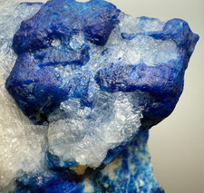 100.50 Carat  Top Amazing Blue