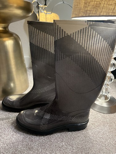 Burberry wellington check - wellington,