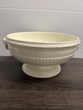 WEDGWOOD EDME 9" Large Footed