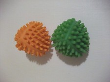Mrs Green's Laundry dryangles dryerballs, Set of 2, Orange and Green