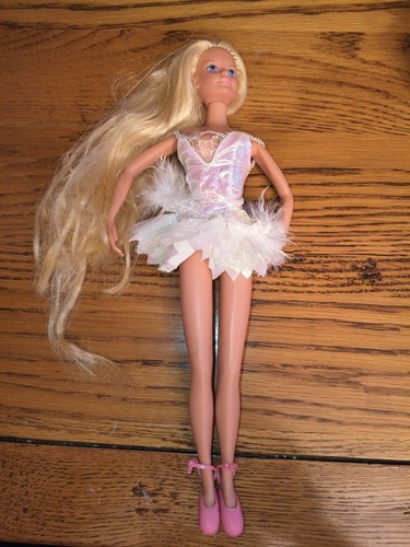 Vintage sindy doll - vintage,