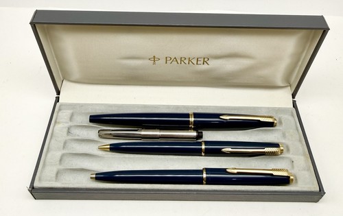 Lovely vintage parker style - vintage,