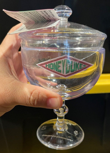 Universal studios exclusive - universal,