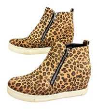 Athlefit Leopard Print Wedge