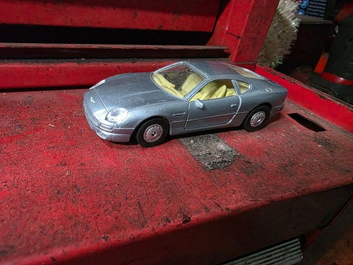 Maisto cars die cast - cars, back