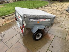 Erde 102 Trailer with Cover