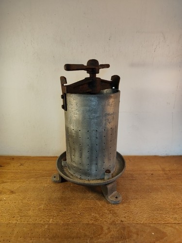 Mechanic fruit press apple - fruit,